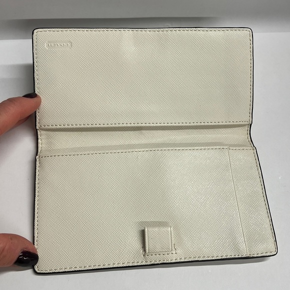 Coach Smooth Polished Pebbled Cream Metallic Leather Checkbook Wallet Cover - Picture 3 of 9